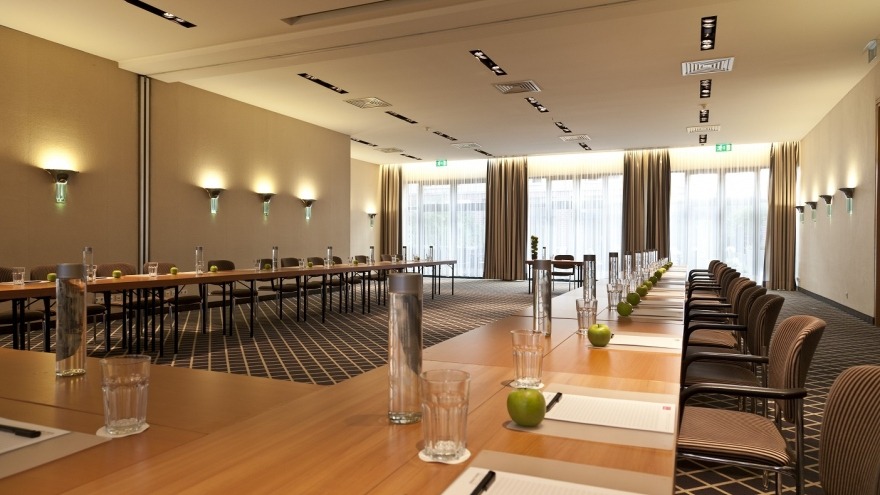 Tagungsraum Berlin I&II U-Form relexa hotel Berlin – Tagungsraum Berlin I&II U-Form